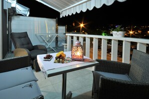 Double Room, Balcony | Terrace/patio