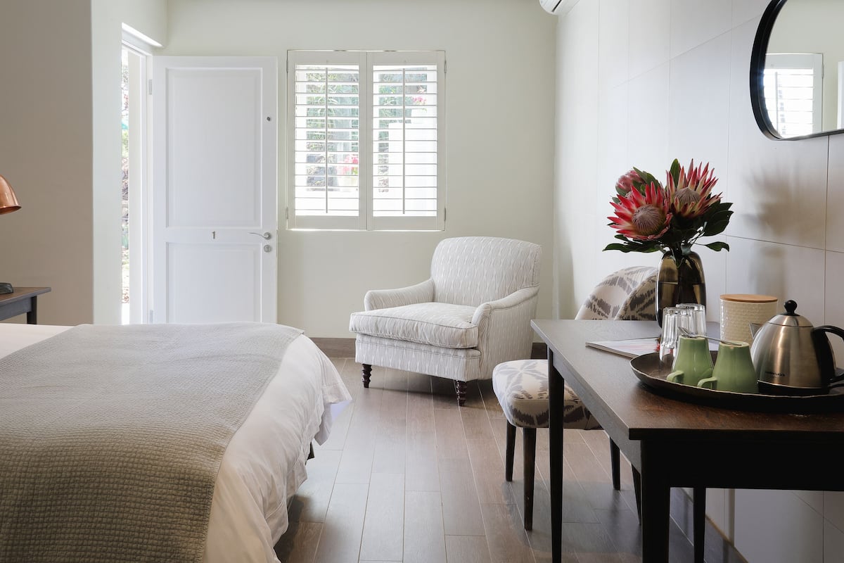9 bedrooms, in-room safe, individually decorated, individually furnished