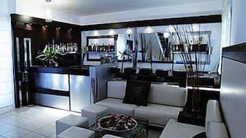 Bar lounge