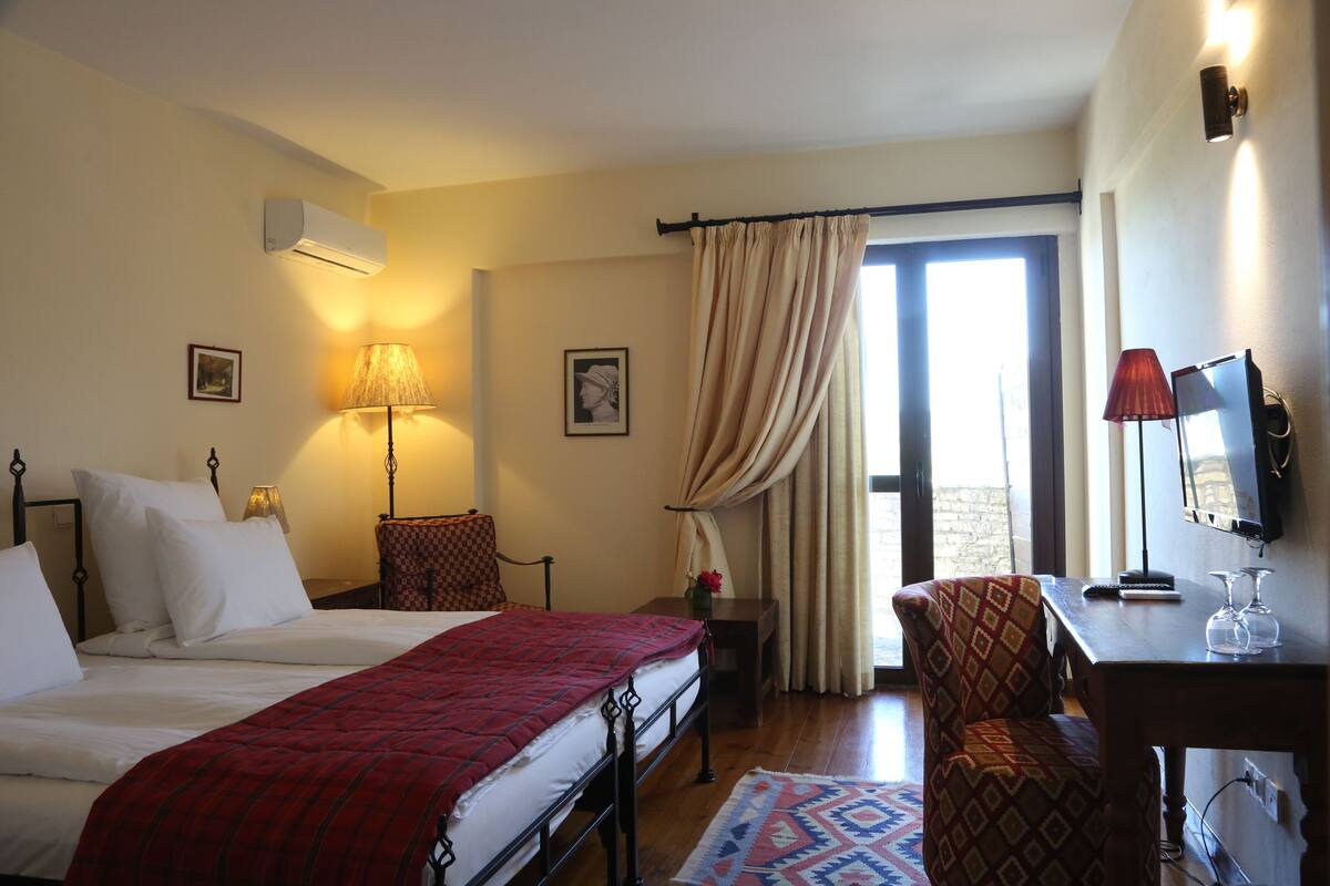 Ropa de cama de alta calidad y minibar