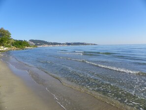 Beach nearby - Mirabelle Hotel (Zakynthos)