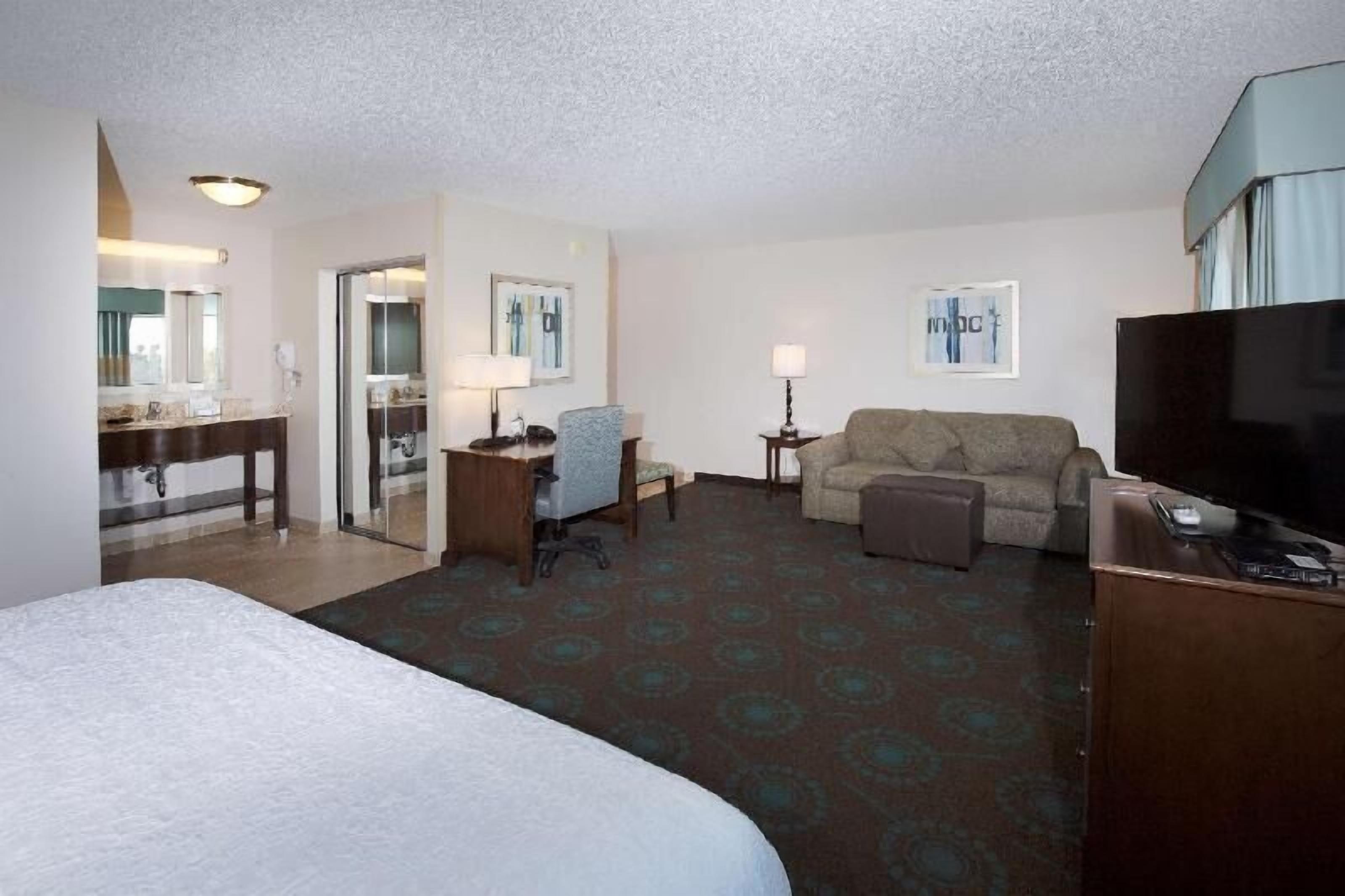 Pillow-top beds, in-room safe, soundproofing, iron/ironing board