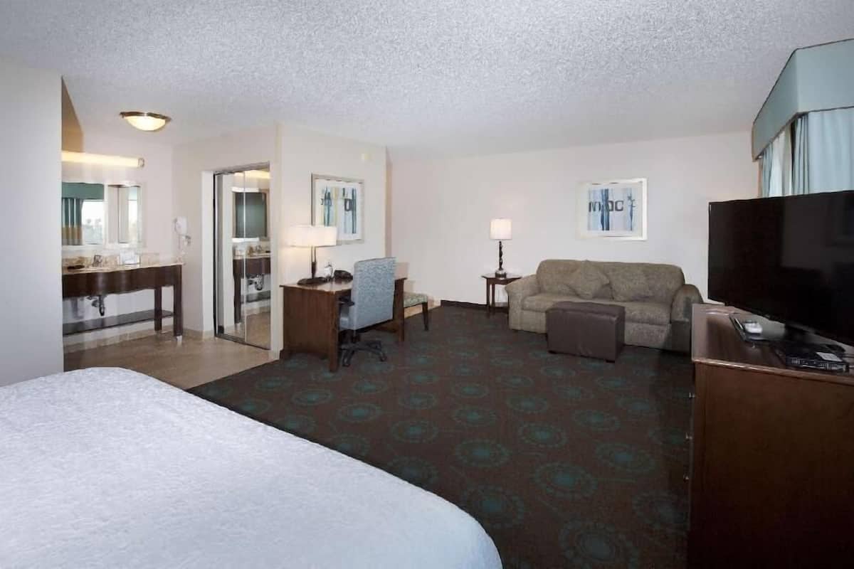 Pillow-top beds, in-room safe, soundproofing, iron/ironing board