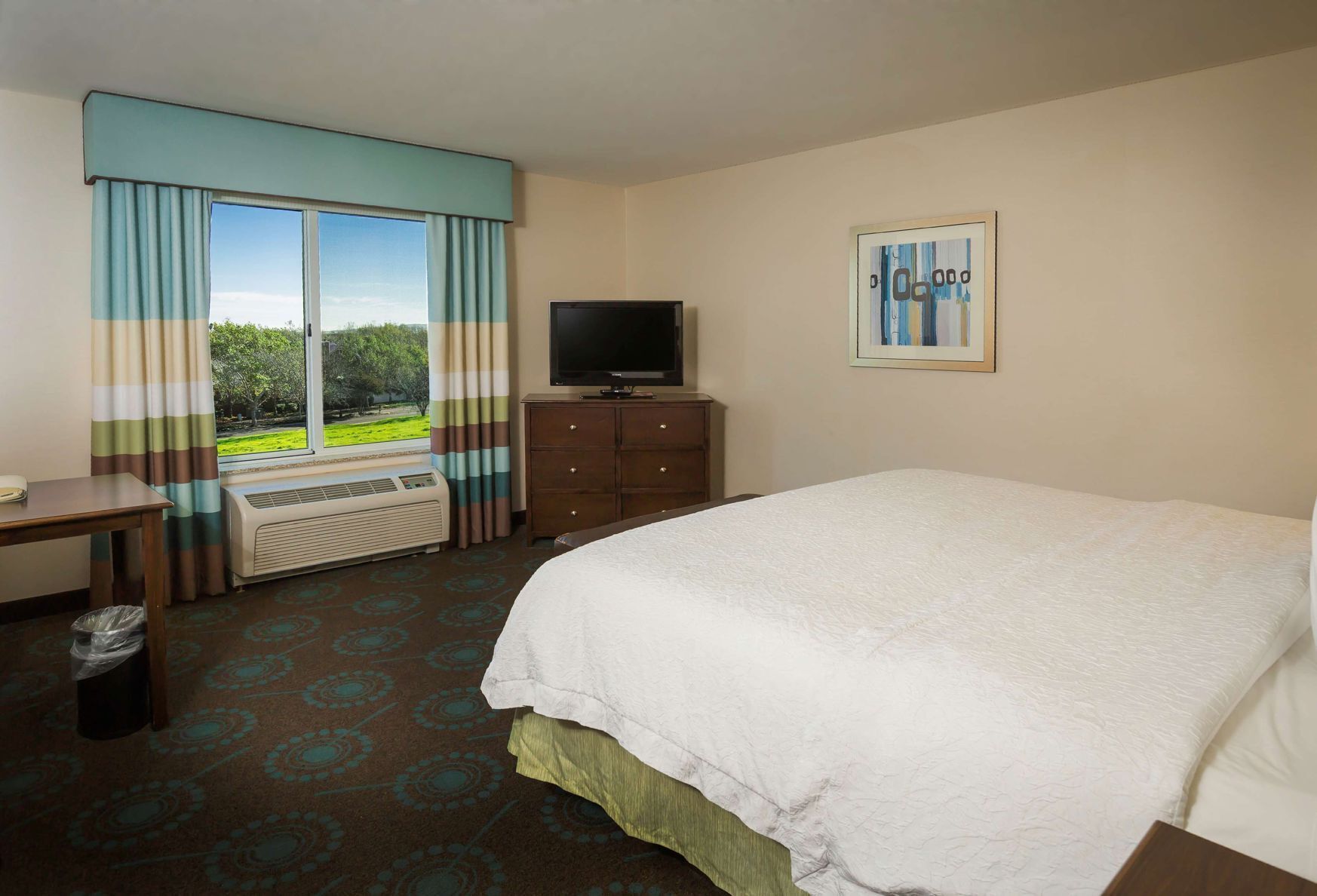Pillow-top beds, in-room safe, soundproofing, iron/ironing board