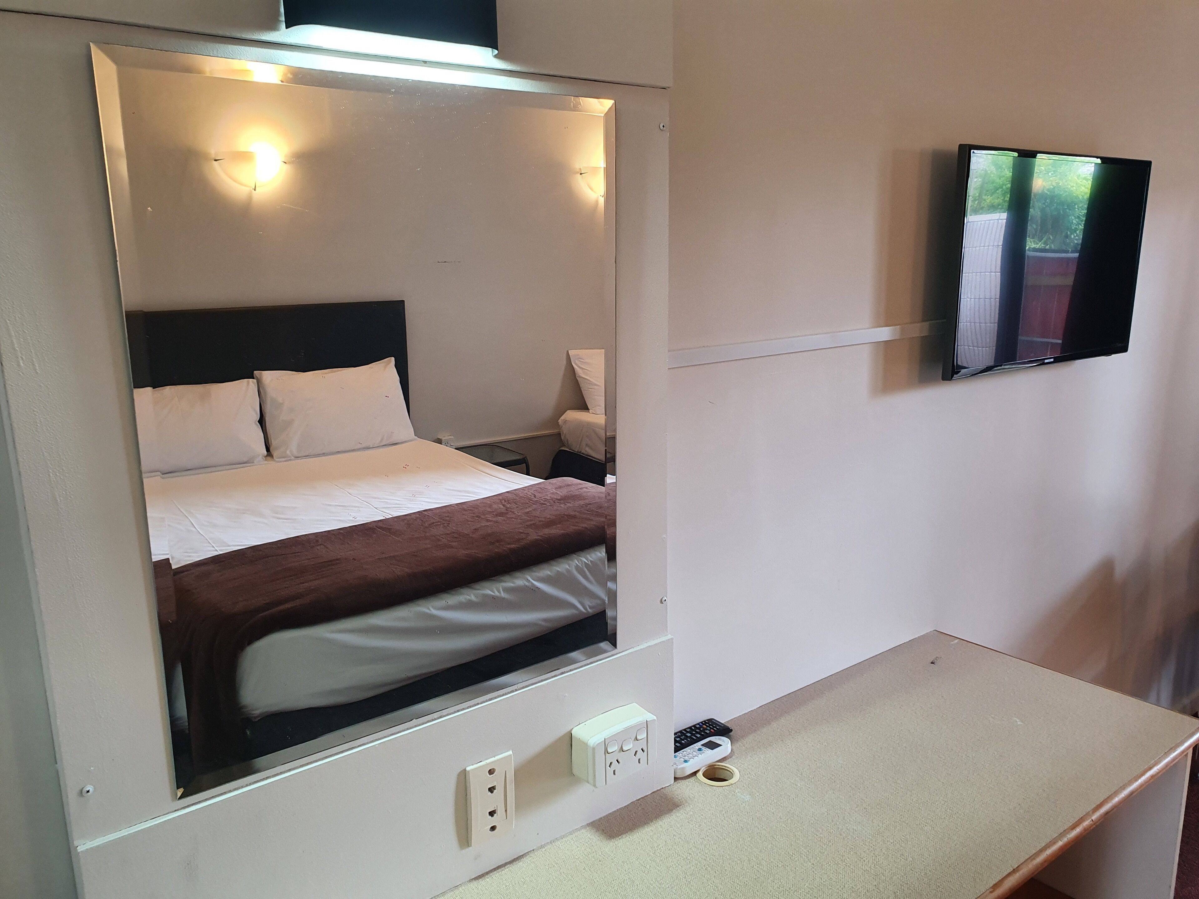 Photo - Ascot Epsom Motel