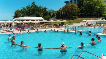 Indoor pool, seasonal outdoor pool