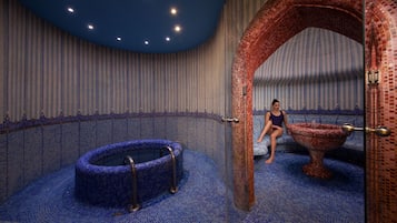 Sauna, hot tub, body treatments, mud baths, hydrotherapy, aromatherapy