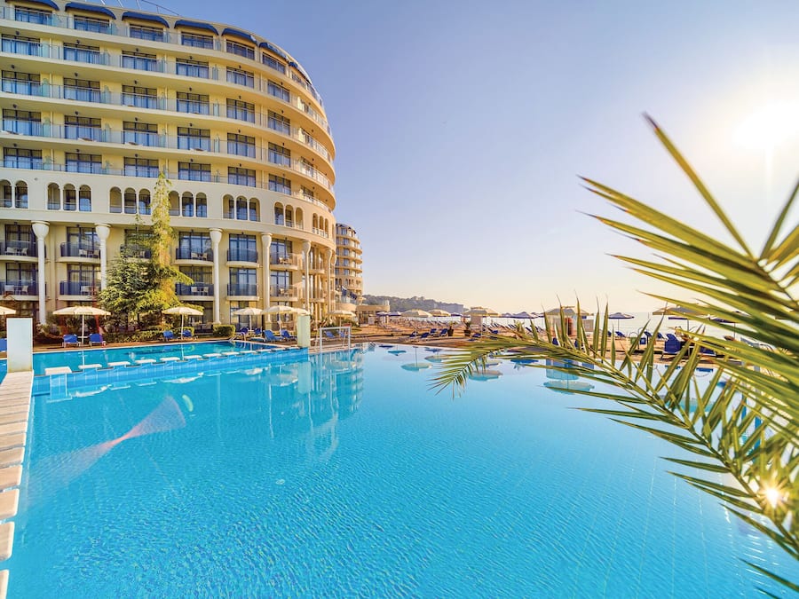 Indoor pool, outdoor pool, pool loungers
