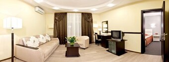 Kozatskiy Hotel