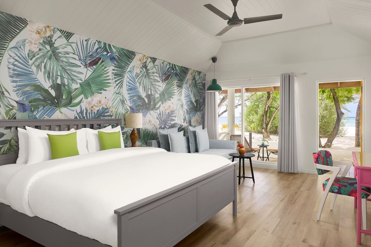 deluxe room, 1 double bed with sofa bed (lagoon beach villa) | minibar, in-room safe, desk, blackout curtains