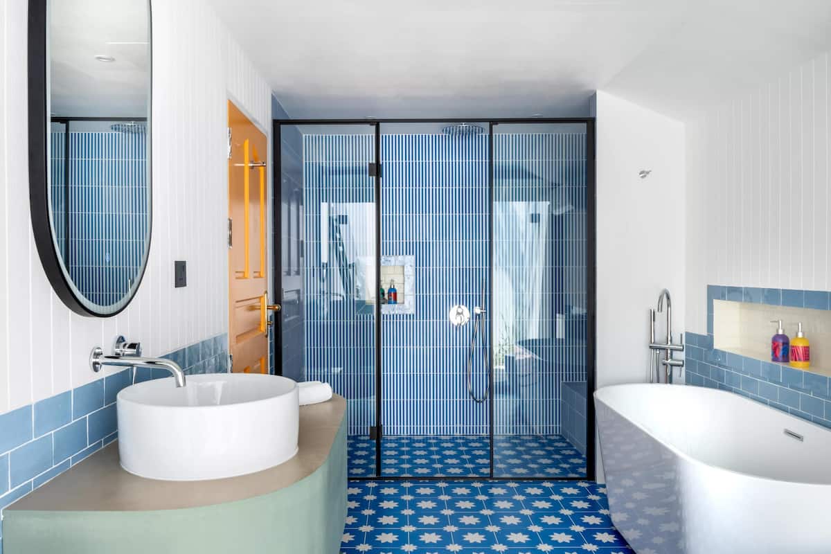 deluxe room, 1 double bed with sofa bed (lagoon beach pool villa) | bathroom | shower, designer toiletries, hair dryer, bathrobes