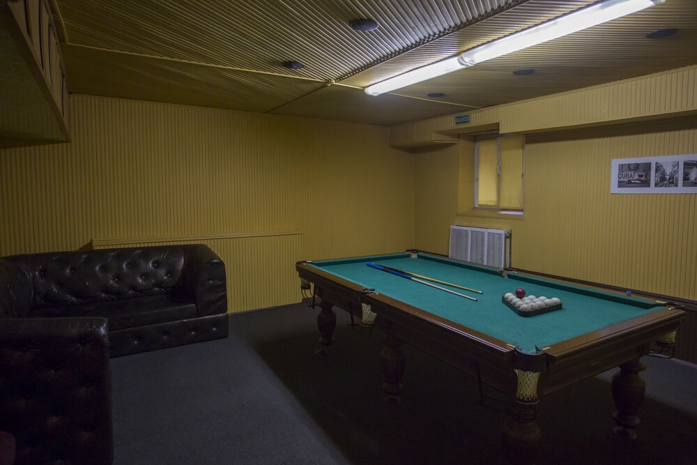 Sputnik Hotel by null