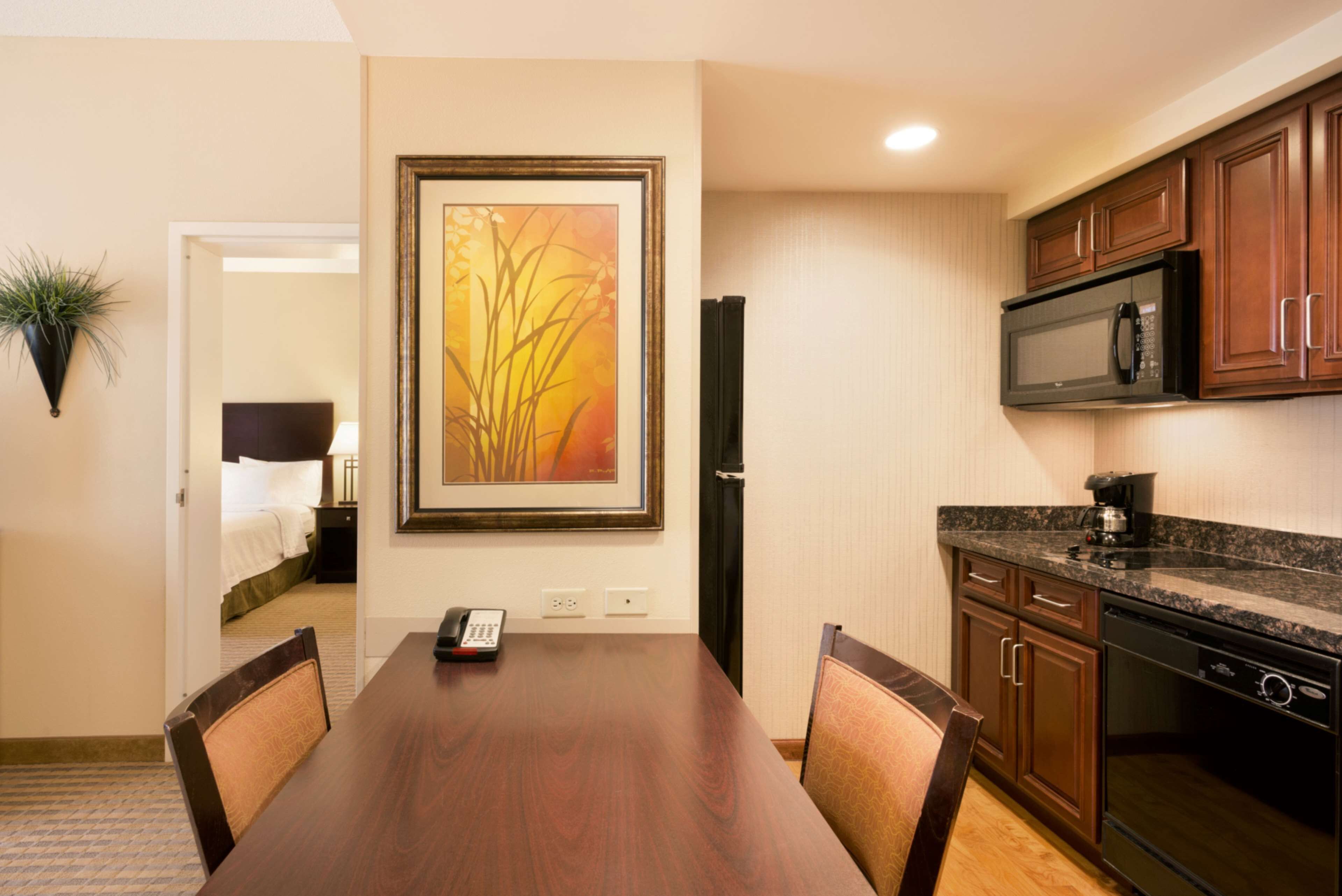 suite, 2 bedrooms, non smoking | private kitchen | full-sized fridge, microwave, stovetop, dishwasher