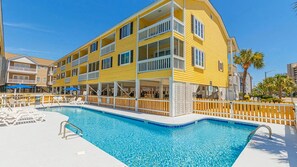 Outdoor pool - Sandy Shores III (Murrells Inlet)