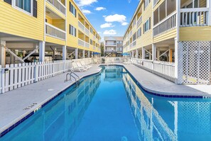 Outdoor pool - Sandy Shores III (Murrells Inlet)