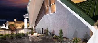 Wingate by Wyndham Geneva at SPIRE Academy