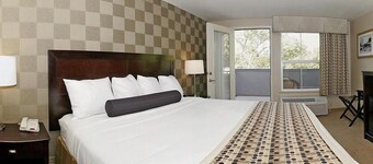 Hotel Med Park, an Ascend Collection Hotel