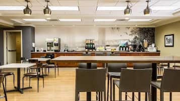 Free continental breakfast