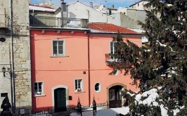 Book Hotel Perbacco In Sant Angelo Limosano Hotels