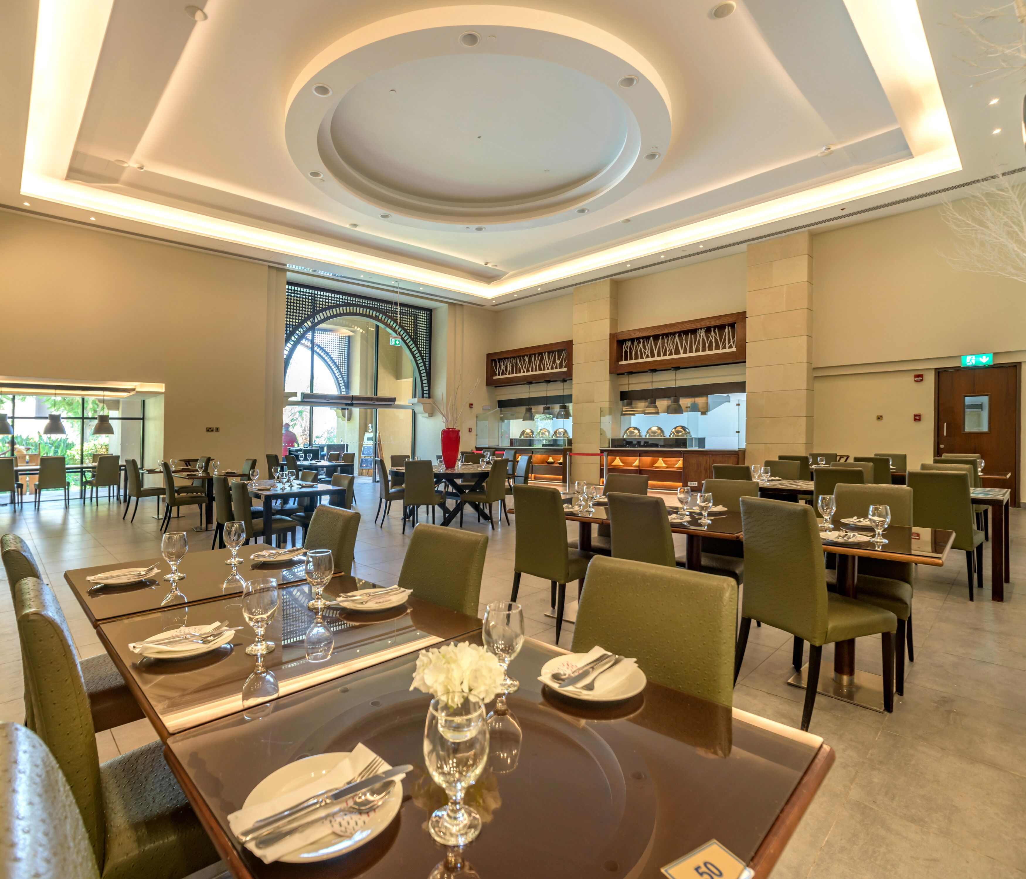 Colazione a buffet, servita tutte le mattine (12 JOD a persona) 