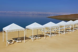 Private beach - Holiday Inn Resort Dead Sea by IHG (Sweimeh)