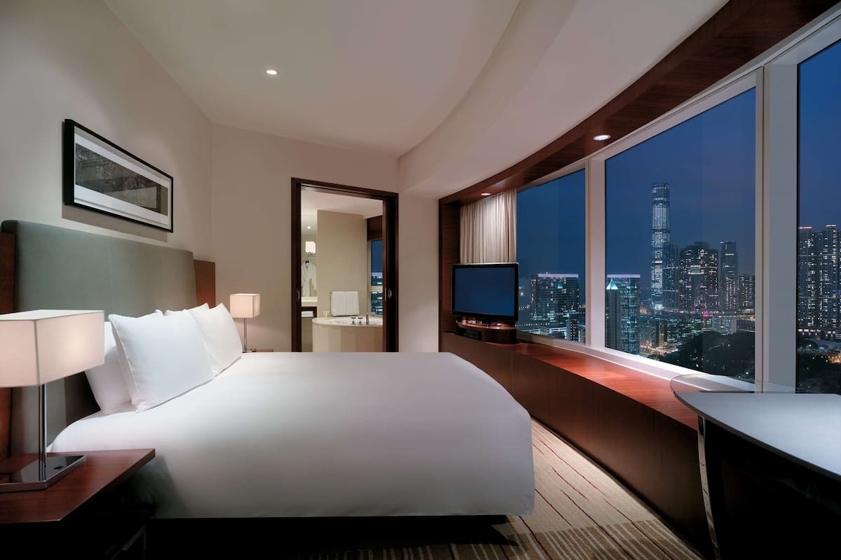 minibar, in-room safe, desk, iron/ironing board