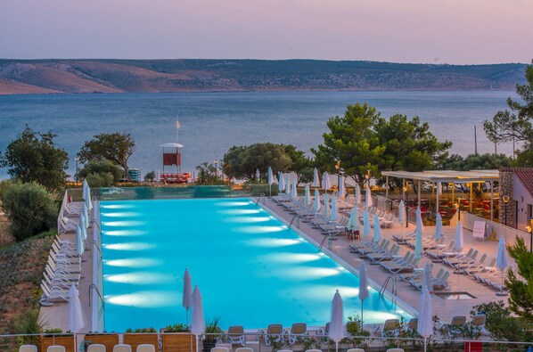 Indoor pool, 2 outdoor pools - Bluesun Holiday Village Alan (Starigrad)