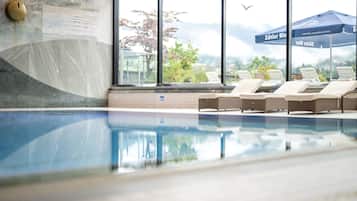 Exercise/lap pool