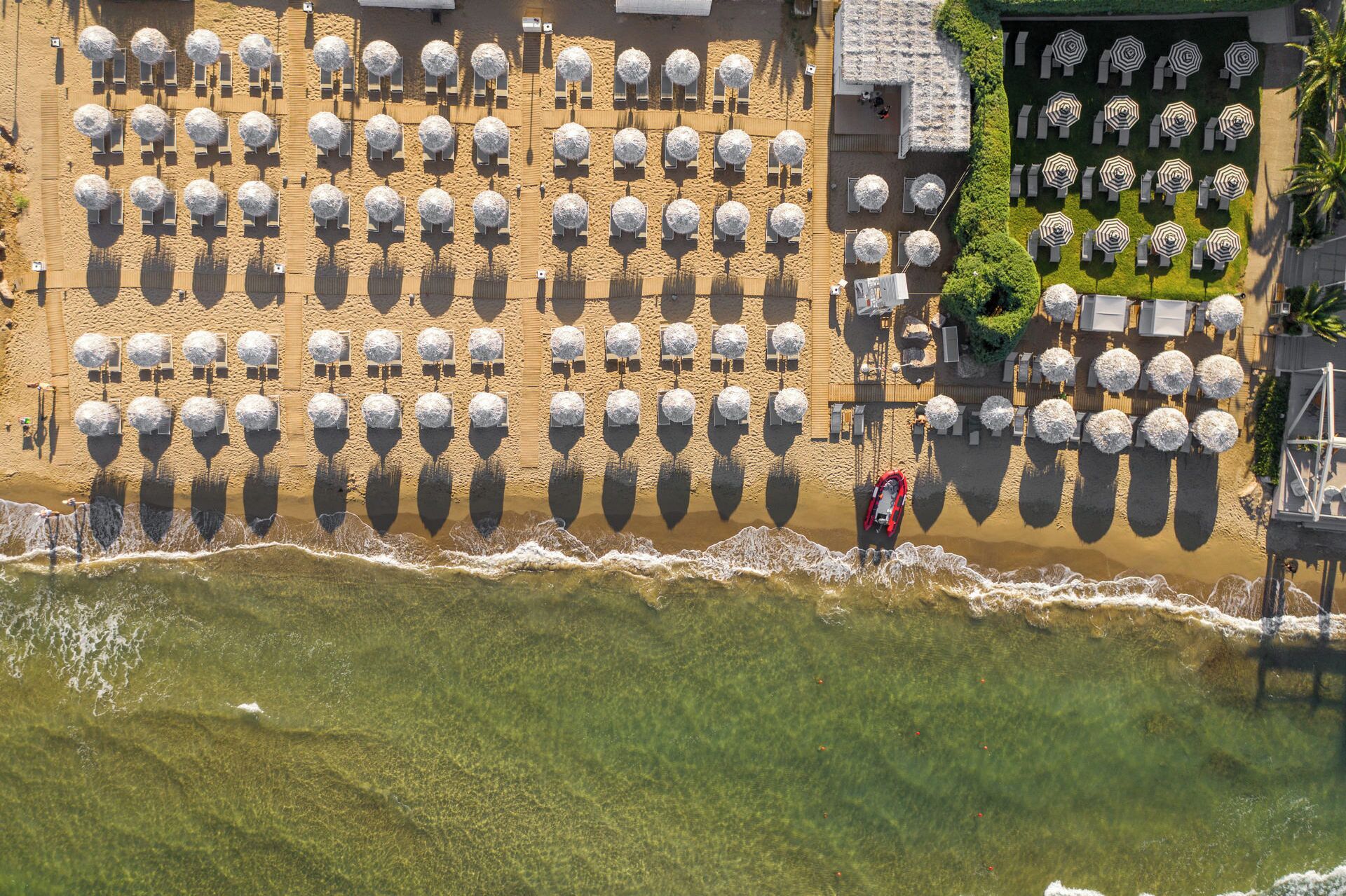 private beach nearby, sun-loungers, beach umbrellas, rowing