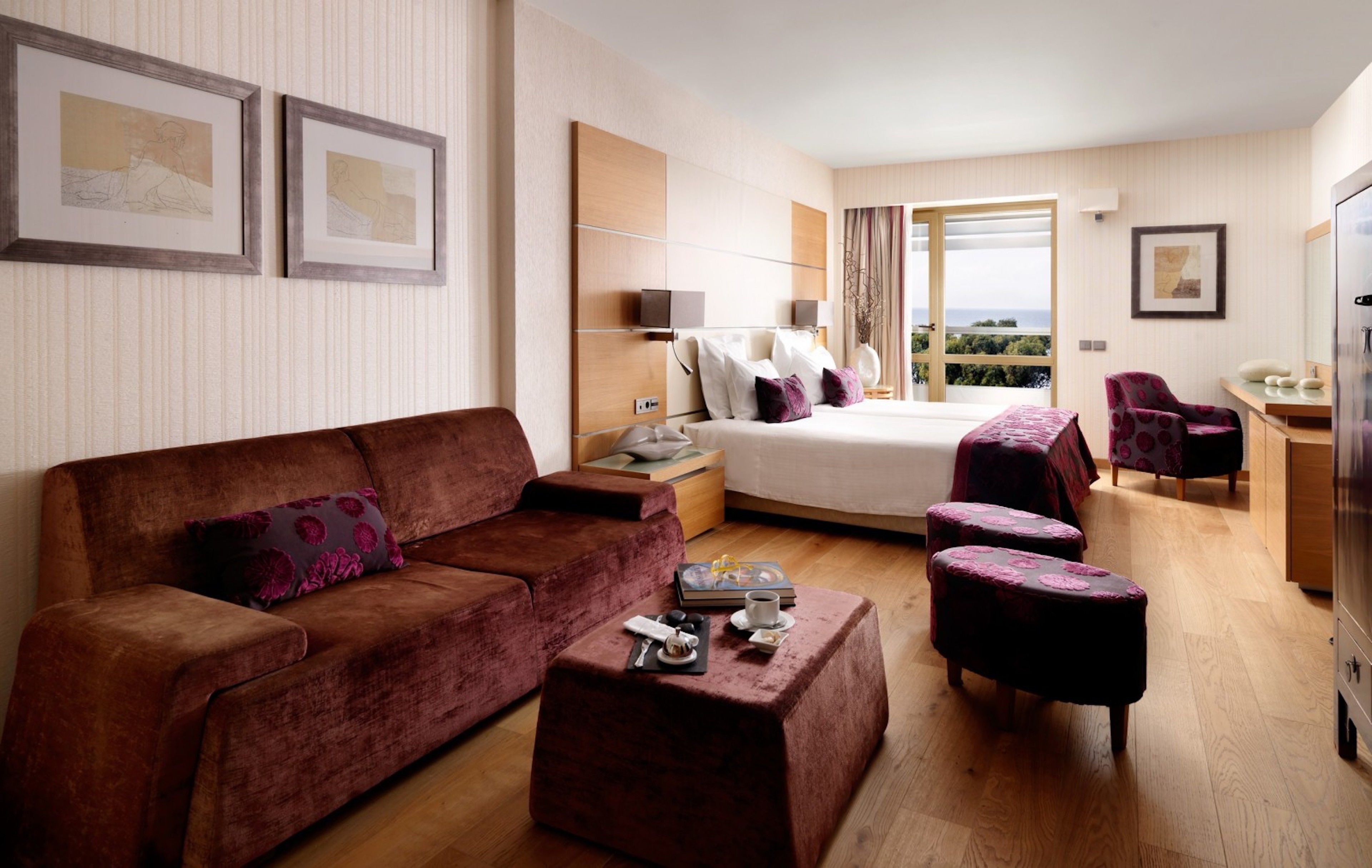 1 bedroom, minibar, desk, soundproofing