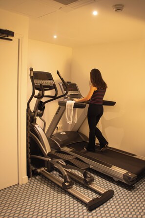 Gym - Hotel La Maison Montparnasse (Paris)