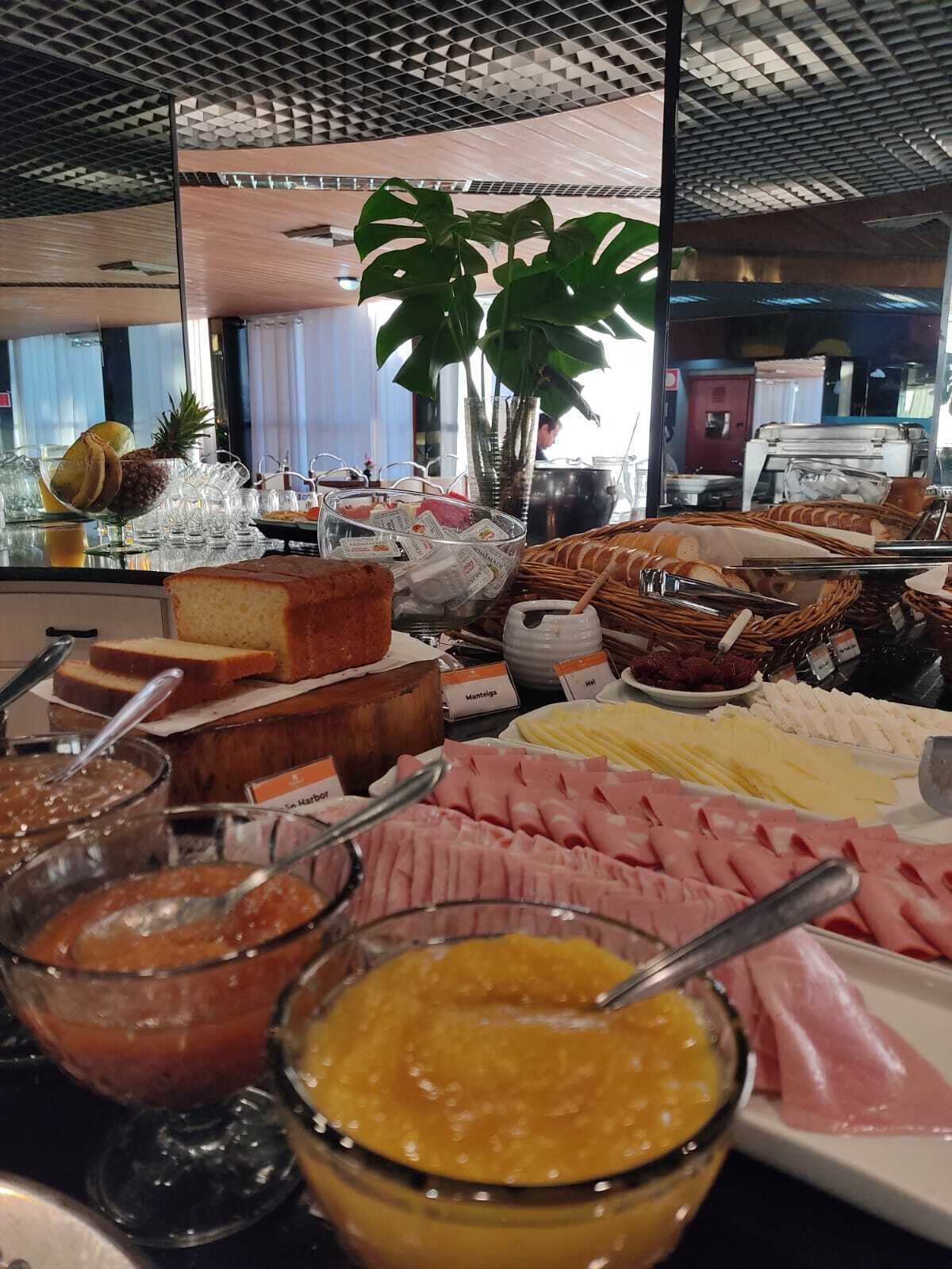 Nhà hàng