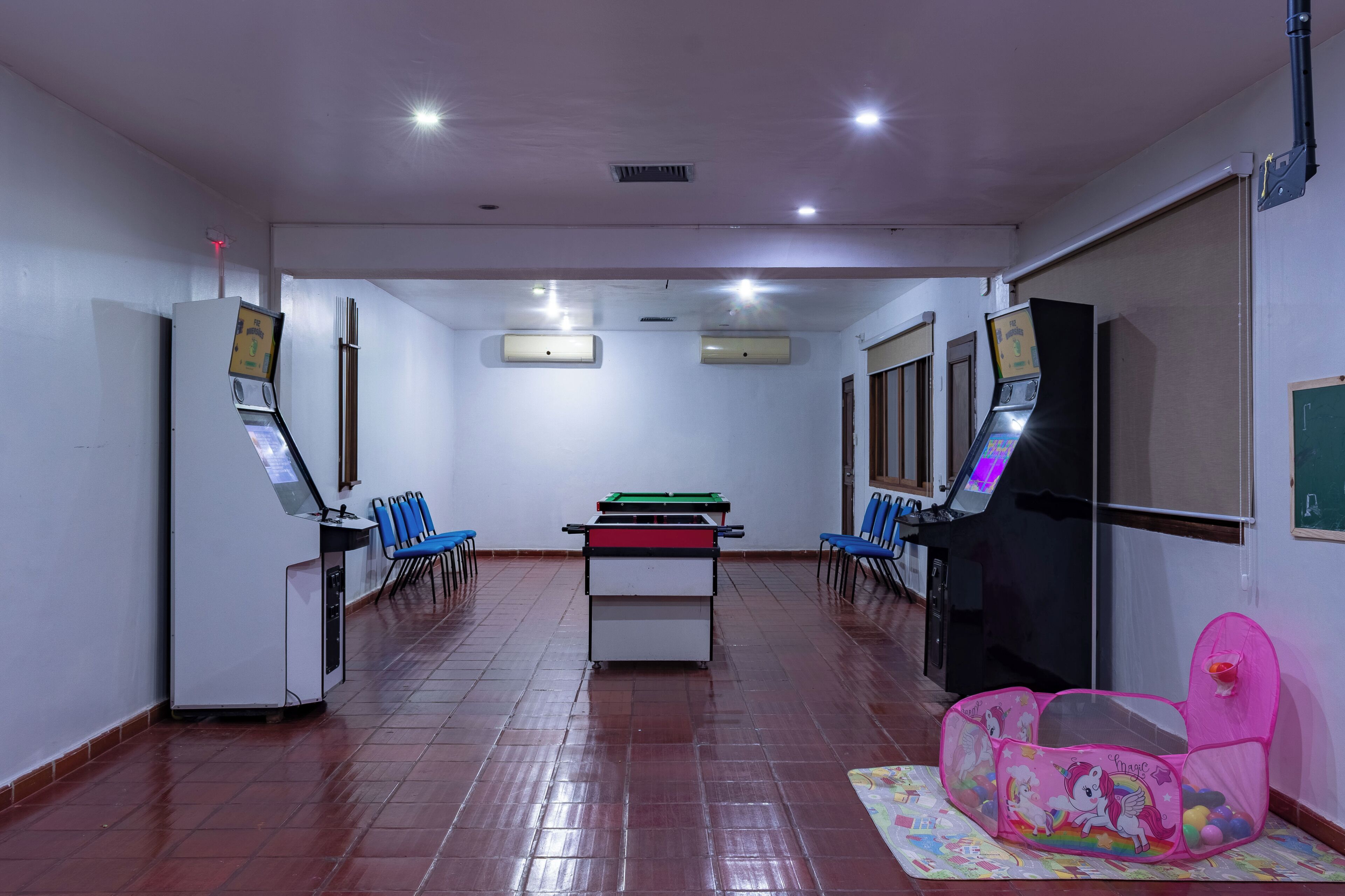 children’s play area – indoor