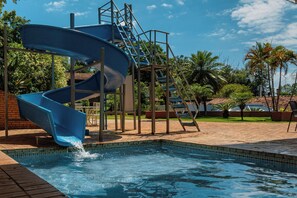 Indoor pool, outdoor pool - Hotel Colonial Iguaçu (Foz do Iguaçu)