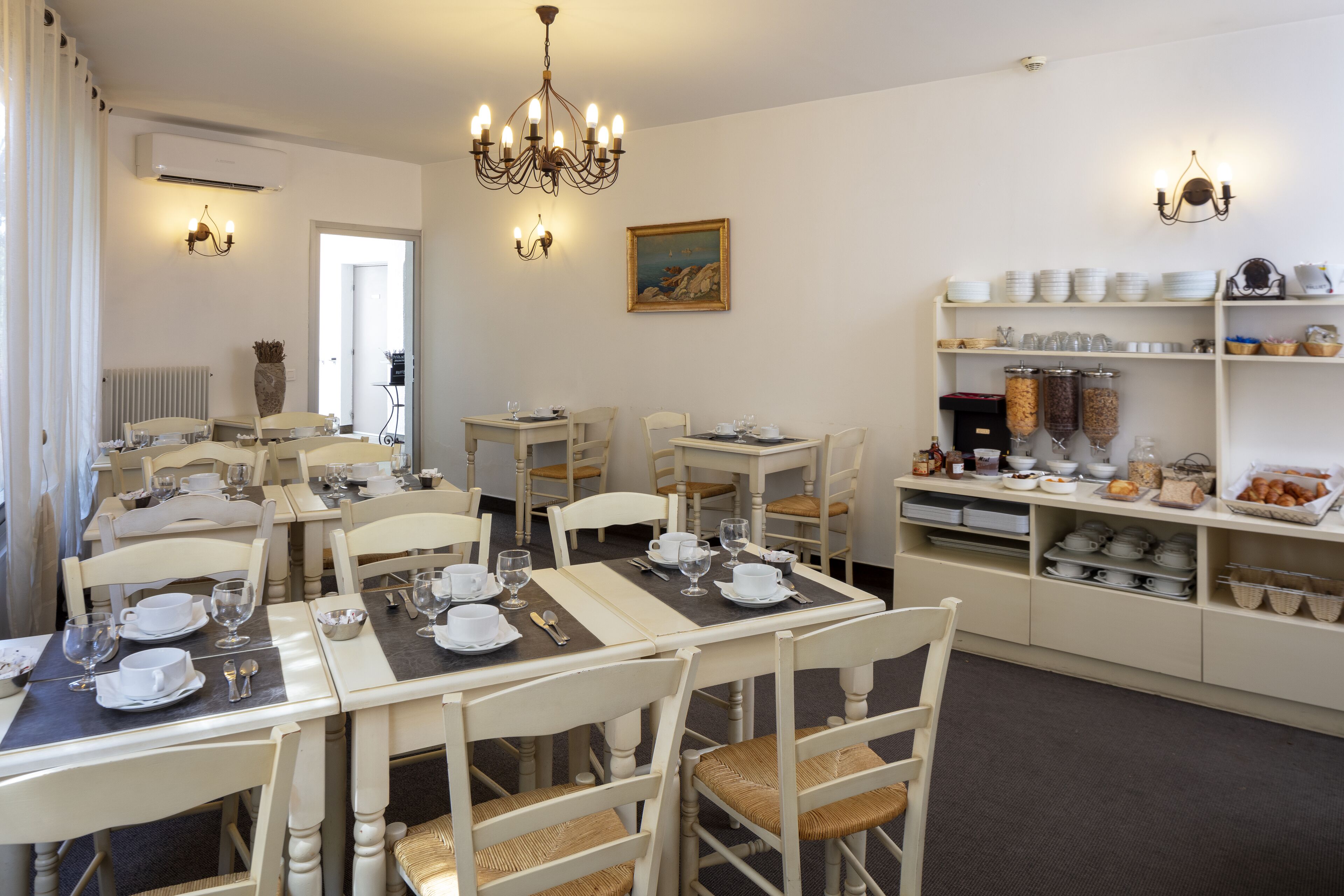 daily buffet breakfast (eur 13 per person)
