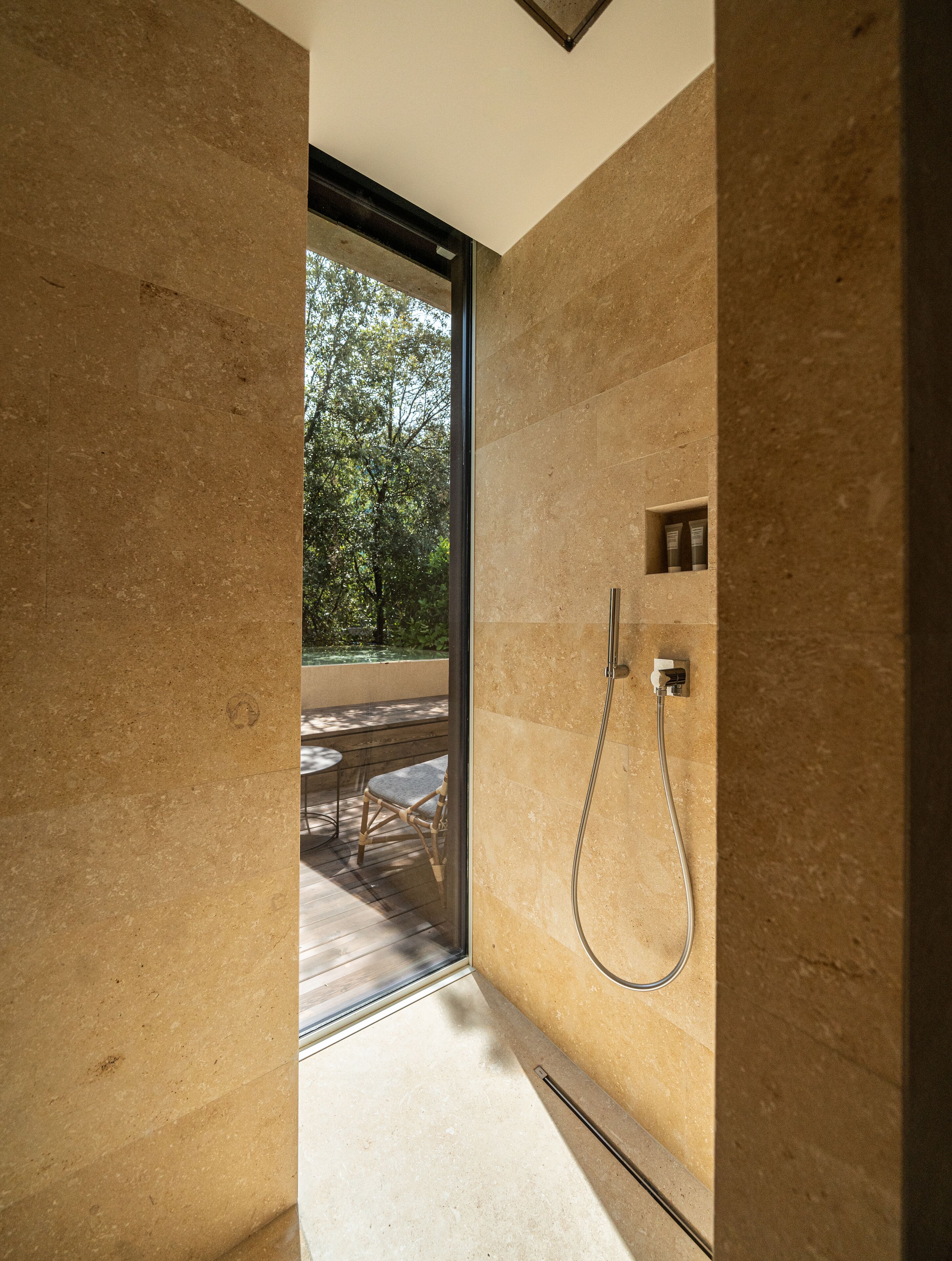 Deluxe-Zimmer, eigener Pool (DELUXE FAMILY ROOM WITH PRIVATE POOL) | Dusche im Bad