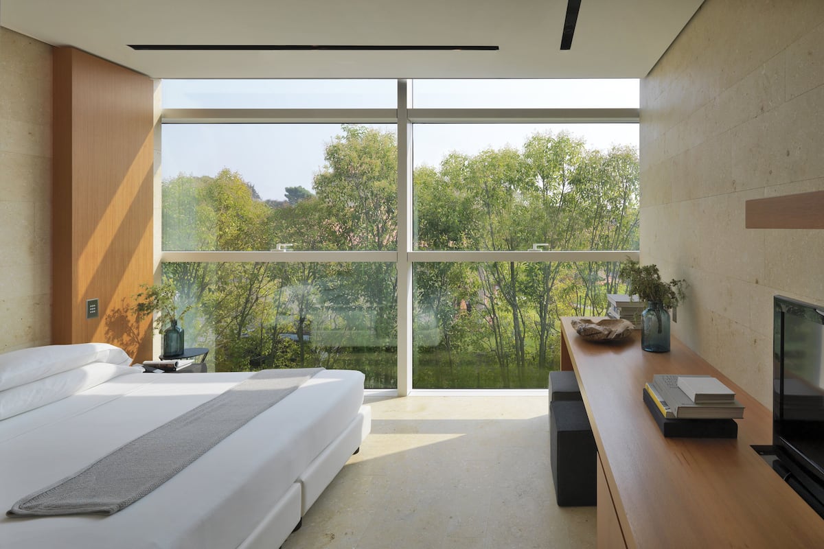 Superior Room, Garden View | Hypo-allergenic bedding, down duvets, minibar, in-room safe