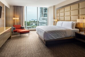 Suite, 1 King Bed, Ocean View, Corner - Le Meridien Panama (Panama City)