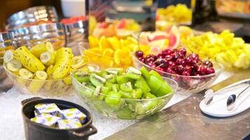 Daily buffet breakfast for a fee