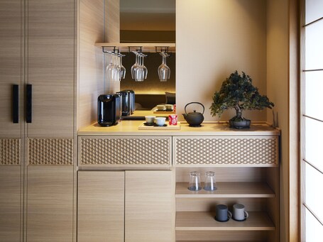 Hotel Niwa Tokyo - Image 13