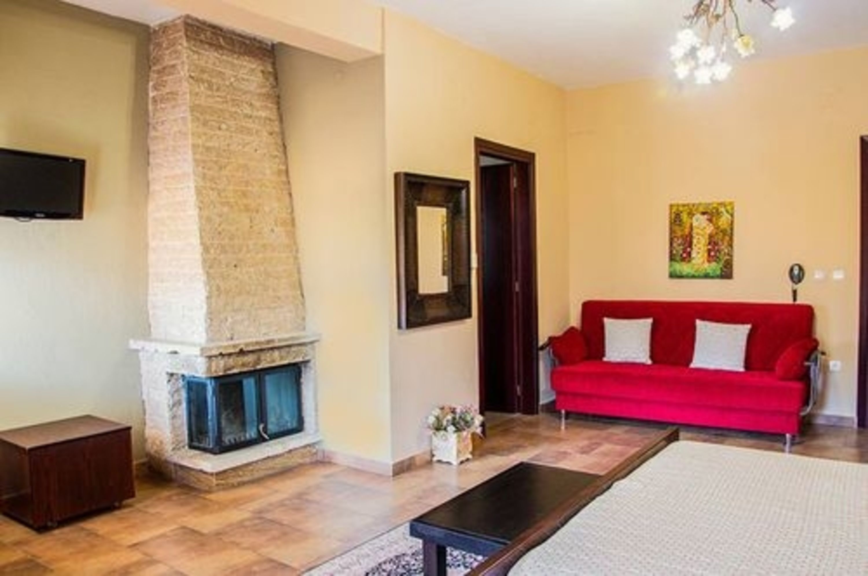 comfort double room, hot tub, mountain view | 1 bedroom, pillow-top beds, individually decorated, blackout curtains