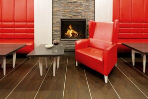 Bar (on property) - Dormero Schlosshotel Reichenschwand (Reichenschwand)