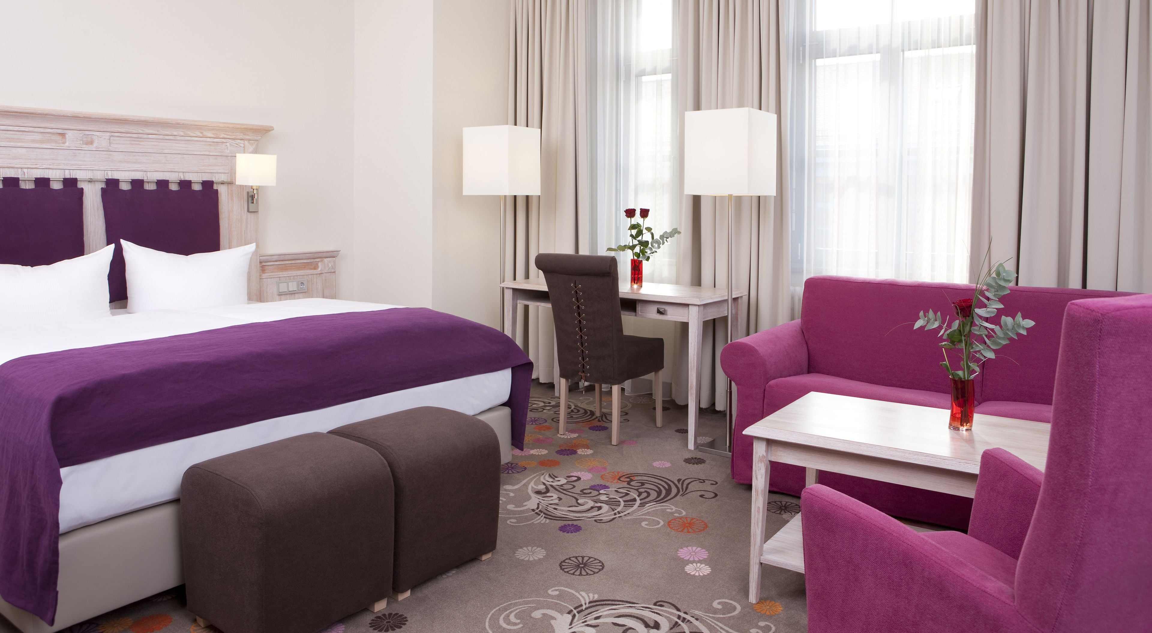 premium bedding, free minibar items, in-room safe, desk