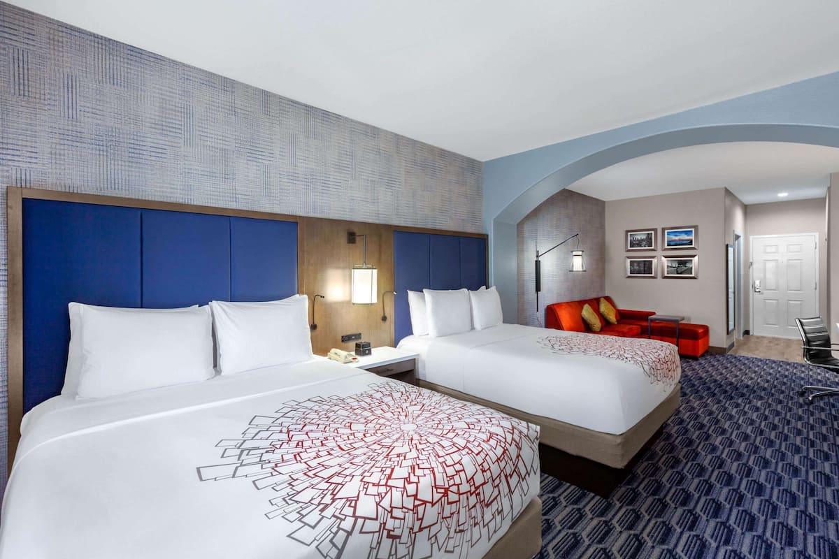 Premium bedding, pillowtop beds, in-room safe, desk