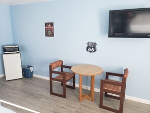 Standard Room, 2 Double Beds, Non Smoking