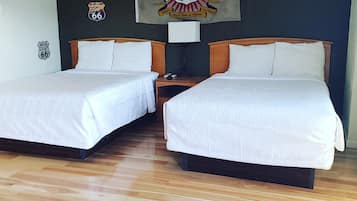 Standardværelse - 2 dobbeltsenge - ikke-ryger | Premium-sengetøj, dundyner, Select Comfort-senge, individuelt design