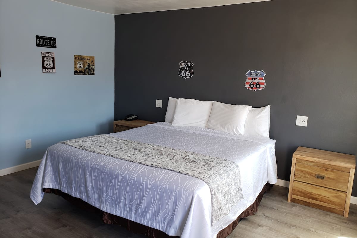 Standardzimmer, 1 King-Bett, Nichtraucher | Hochwertige Bettwaren, Daunenbettdecken, Select-Comfort-Betten