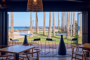 2 Restaurants; Frühstück und Abendessen werden serviert