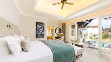 Luxury Suite Pool Villa | Roupas de cama premium, frigobar, cofres nos quartos