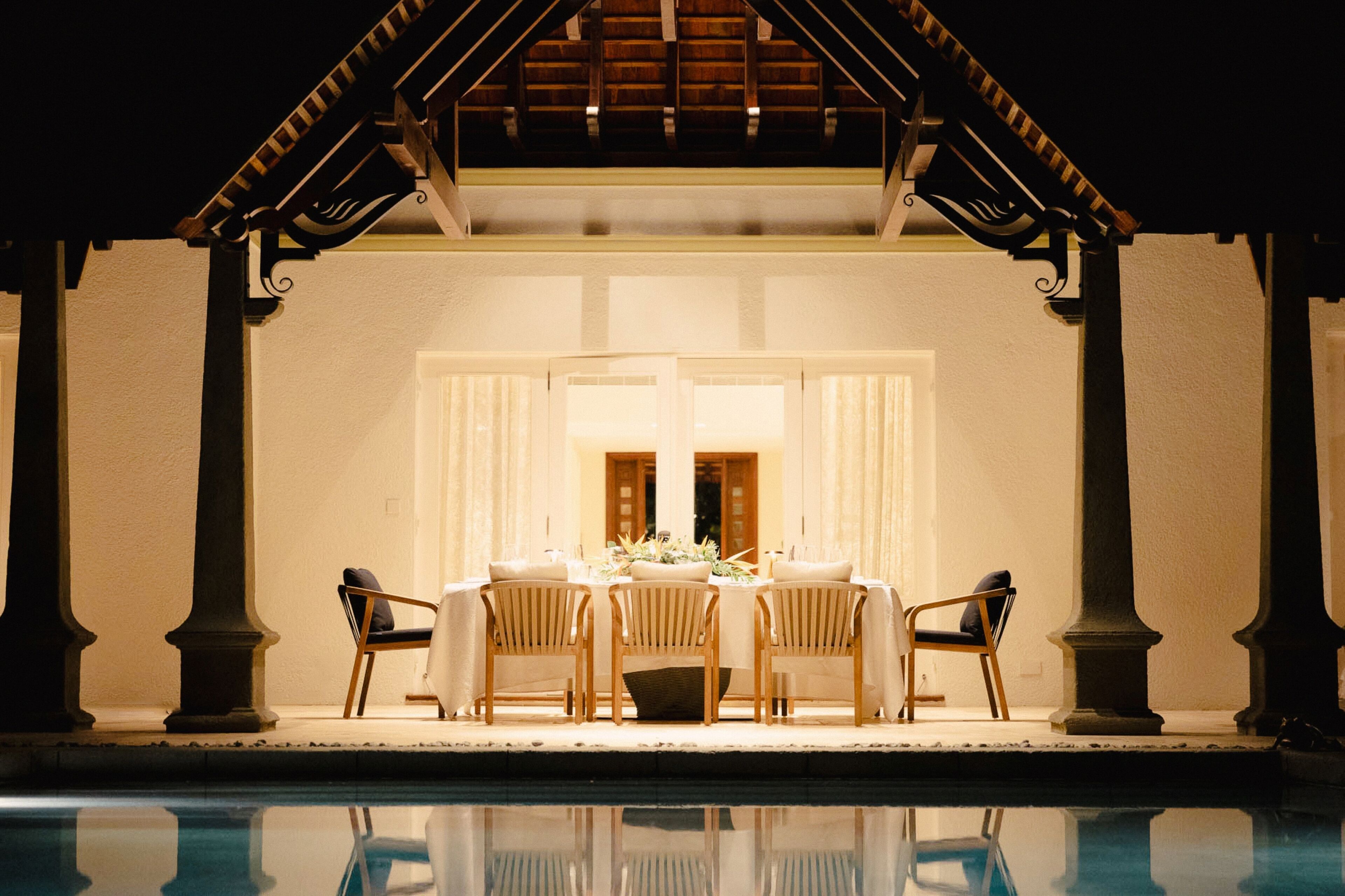 presidential suite (pool villa) | living area | 50-inch lcd tv with satellite channels, tv